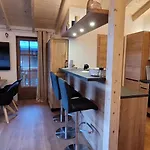 Hochalmbahnen 16w2, Bergminze, Nahe Gondel Daire *